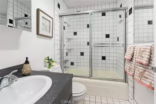 420 Marine St, Santa Monica, CA 90405 - Photo 18