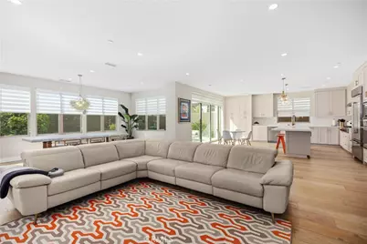 142 Sabbia, Irvine, CA 92602 - Photo 6