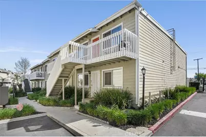 14865 Mulberry Drive #1101, Whittier, CA 90604 - Photo 2