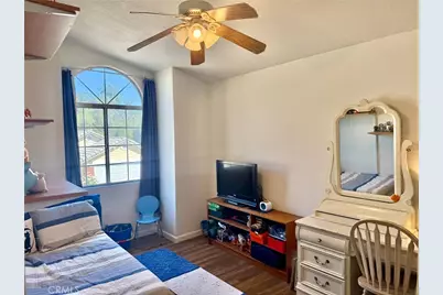 26676 Whippoorwill, Canyon Country, CA 91351 - Photo 14