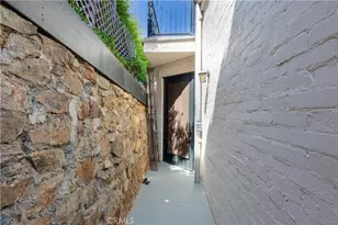 209 E Whittley, Avalon, CA 90704 - Photo 38