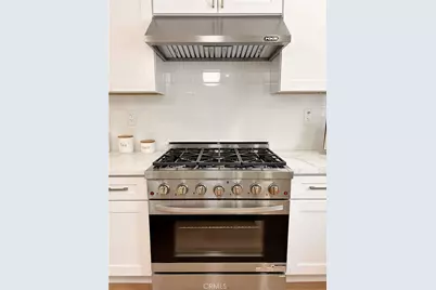 8758 S Hobart, Los Angeles, CA 90047 - Photo 18