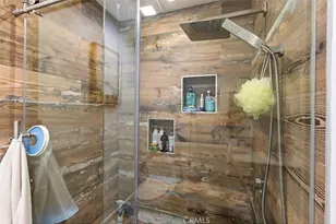 6250 E Quartz Ln, Anaheim Hills, CA 92807 - Photo 18