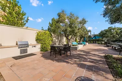 201 Fiore, Irvine, CA 92602 - Photo 48