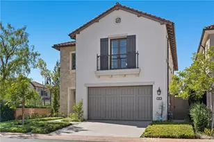 201 Fiore, Irvine, CA 92602 - Photo 2