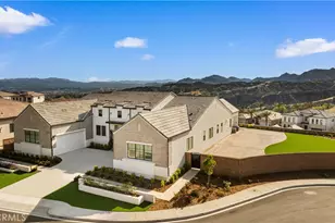12545 N Silver Spur Ct, Porter Ranch, CA 91326 - Photo 2