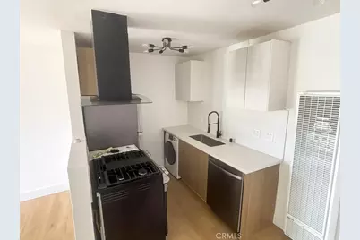 2626 Cloverfield, Santa Monica, CA 90405 - Photo 10