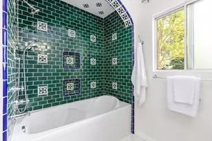 1710 N Los Robles, Pasadena, CA 91104 - Photo 26