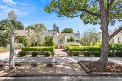 1710 N Los Robles, Pasadena, CA 91104 - Photo 1