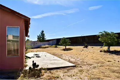 17816 Tahoe Court, Adelanto, CA 92301 - Photo 6