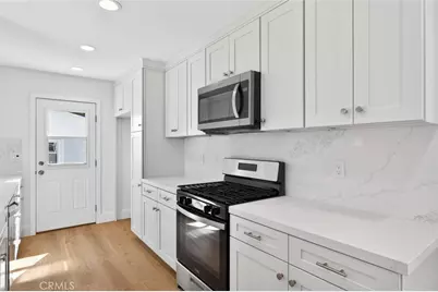 155 Pasadena, Tustin, CA 92780 - Photo 6