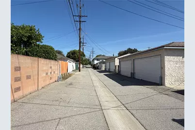 1749 N Hollywood, Burbank, CA 91505 - Photo 8