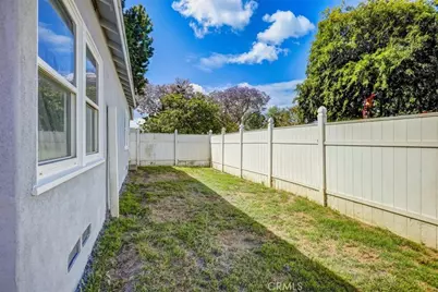 301 E Forhan Street, Long Beach, CA 90805 - Photo 40