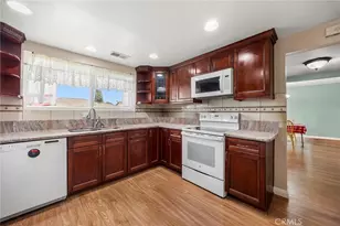 718 Kenoak, Placentia, CA 92870 - Photo 10