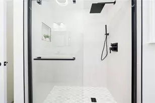 14872 Vanguard Ln, Huntington Beach, CA 92647 - Photo 12