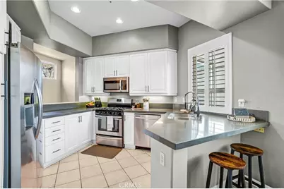 44 Via Cordoba, Rancho Santa Margarita, CA 92688 - Photo 10