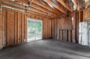 15021 Sylvan, Van Nuys, CA 91411 - Photo 20