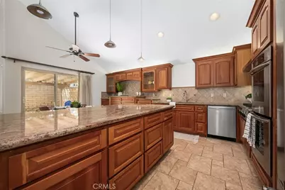 7846 Beachcomber, Huntington Beach, CA 92648 - Photo 16