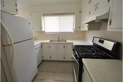 129 N Cabrillo Avenue, San Pedro, CA 90731 - Photo 16