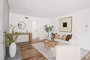 5141 Don Pio Dr, Woodland Hills, CA 91364 - Photo 16