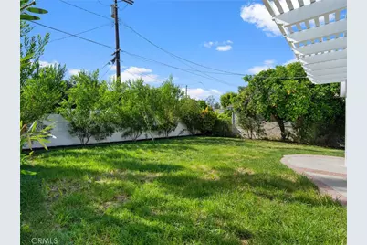 5141 Don Pio Drive, Woodland Hills, CA 91364 - Photo 34