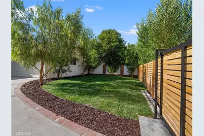 5141 Don Pio Drive, Woodland Hills, CA 91364 - Photo 4