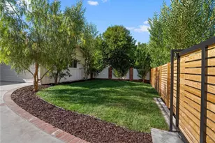 5141 Don Pio Dr, Woodland Hills, CA 91364 - Photo 6