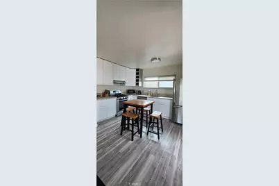 341 10th, Seal Beach, CA 90740 - Photo 18
