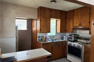 2412 Gale, Long Beach, CA 90810 - Photo 4