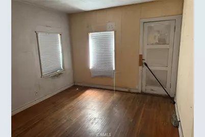 2412 Gale, Long Beach, CA 90810 - Photo 8