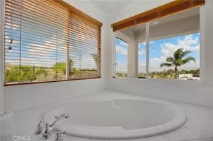 17073 Grove Dr, Riverside, CA 92503 - Photo 36