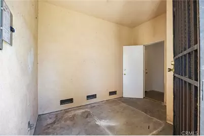 11033 Old River School Road #8, Downey, CA 90241 - Photo 44