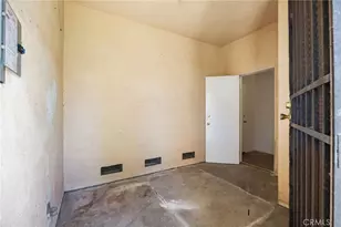 11033 Old River School Road, Downey, CA 90241 - Photo 44