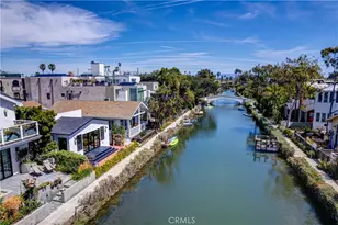 223 Howland Canal, Venice, CA 90291 - Photo 44