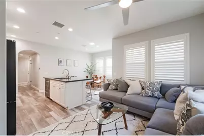 585 S Kroeger, Anaheim, CA 92805 - Photo 8