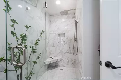 585 S Kroeger, Anaheim, CA 92805 - Photo 22