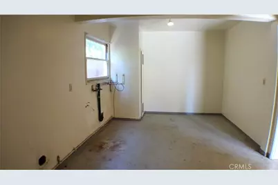 5552 Lewis, Long Beach, CA 90805 - Photo 32