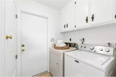 16372 Redlands, Huntington Beach, CA 92647 - Photo 64