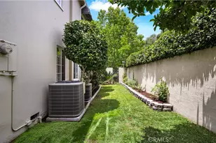 2105 N Heliotrope Dr, Santa Ana, CA 92706 - Photo 48