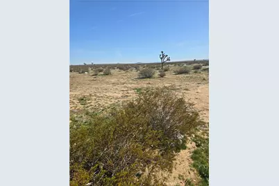 200 Avenue M-4, Lancaster, CA 93535 - Photo 4