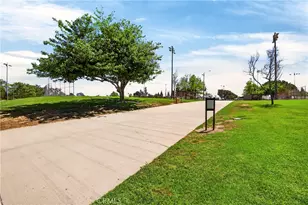 13232 Lorca, La Mirada, CA 90638 - Photo 44