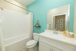 8185 Amerena Wy, Fontana, CA 92335 - Photo 30