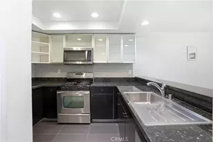 809 N Spurgeon St, Santa Ana, CA 92701 - Photo 10