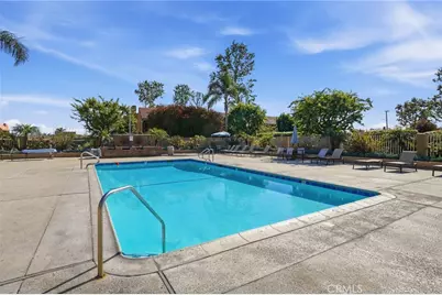 6600 Warner, Huntington Beach, CA 92647 - Photo 32