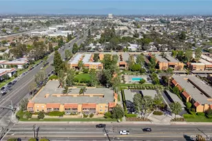 6600 Warner, Huntington Beach, CA 92647 - Photo 36