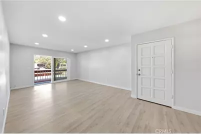 6600 Warner, Huntington Beach, CA 92647 - Photo 2