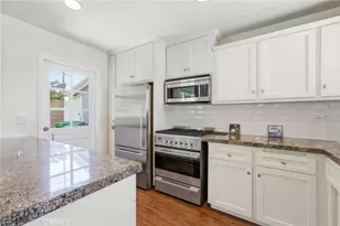 956 W Wilson St, Costa Mesa, CA 92627 - Photo 8
