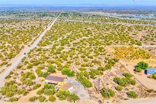 2142 Cbs (Trinity) Ln, Pinon Hills, CA 92372 - Photo 6