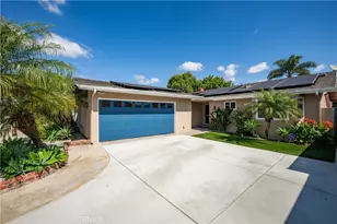 7925 E Ring St, Long Beach, CA 90808 - Photo 2