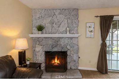 16340 Fontlee, Fontana, CA 92335 - Photo 12